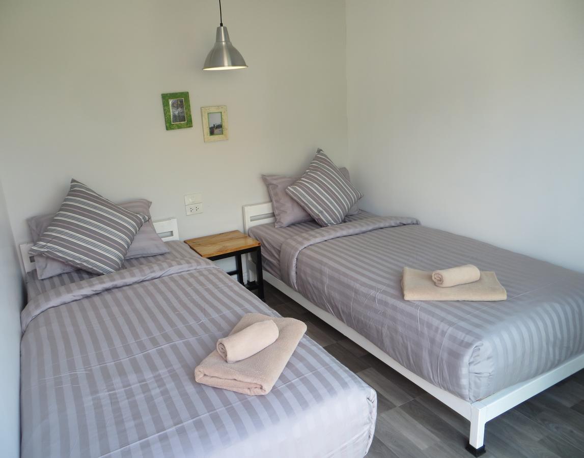 Journey Hostel Koh Lanta Bagian luar foto